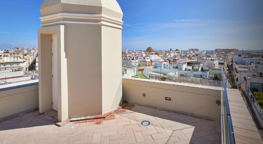 Tandem Palacio Veedor De Galeras Suites Cadiz Exterior photo