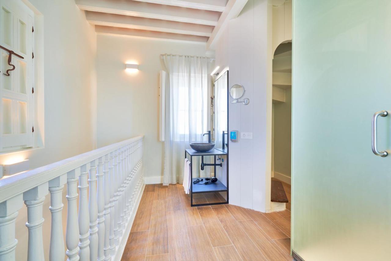 Tandem Palacio Veedor De Galeras Suites Cadiz Exterior photo