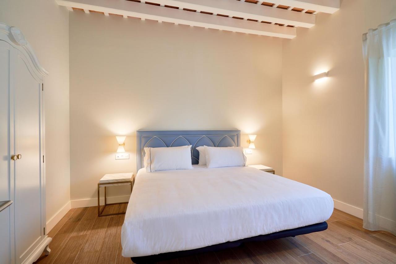 Tandem Palacio Veedor De Galeras Suites Cadiz Exterior photo