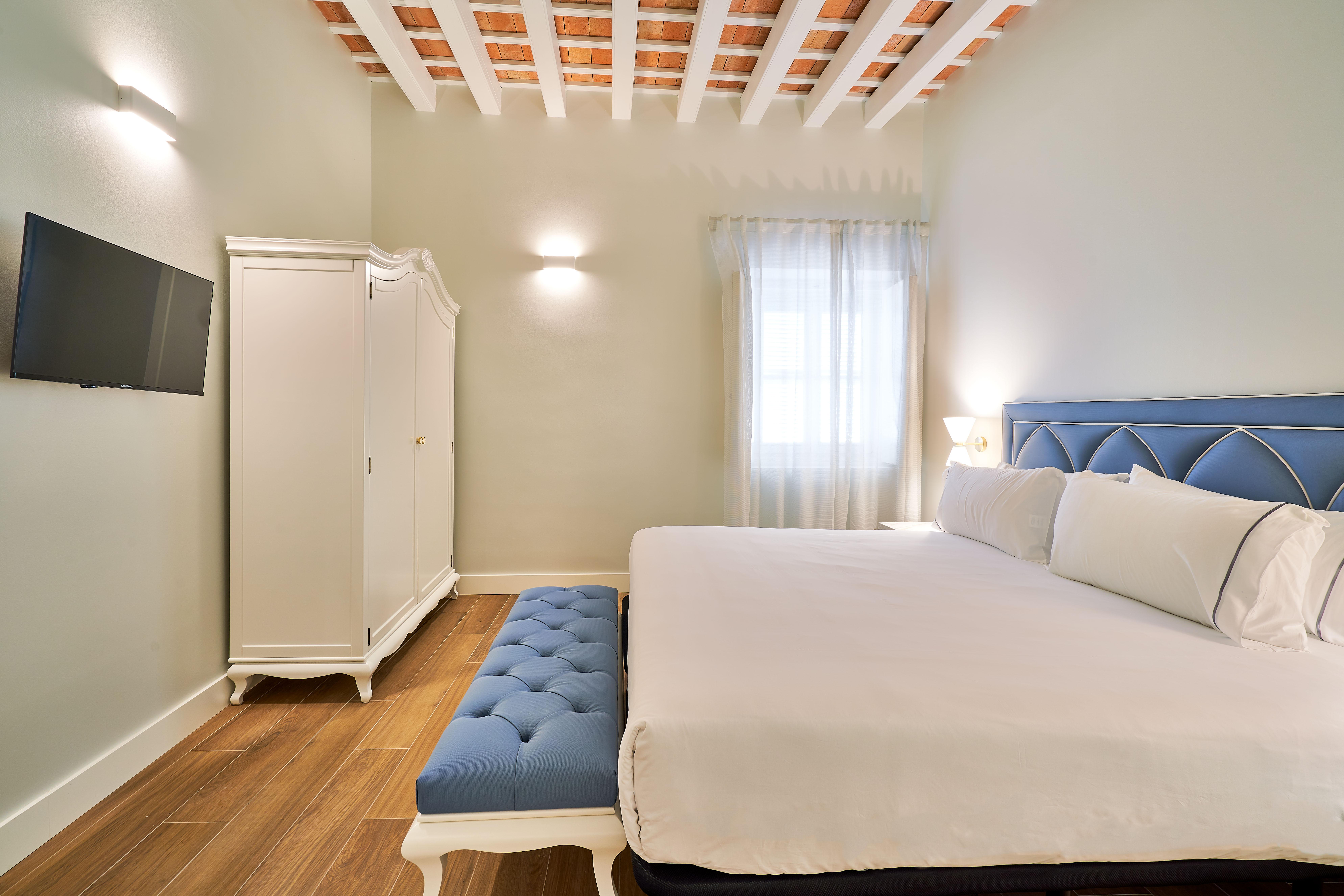 Tandem Palacio Veedor De Galeras Suites Cadiz Exterior photo