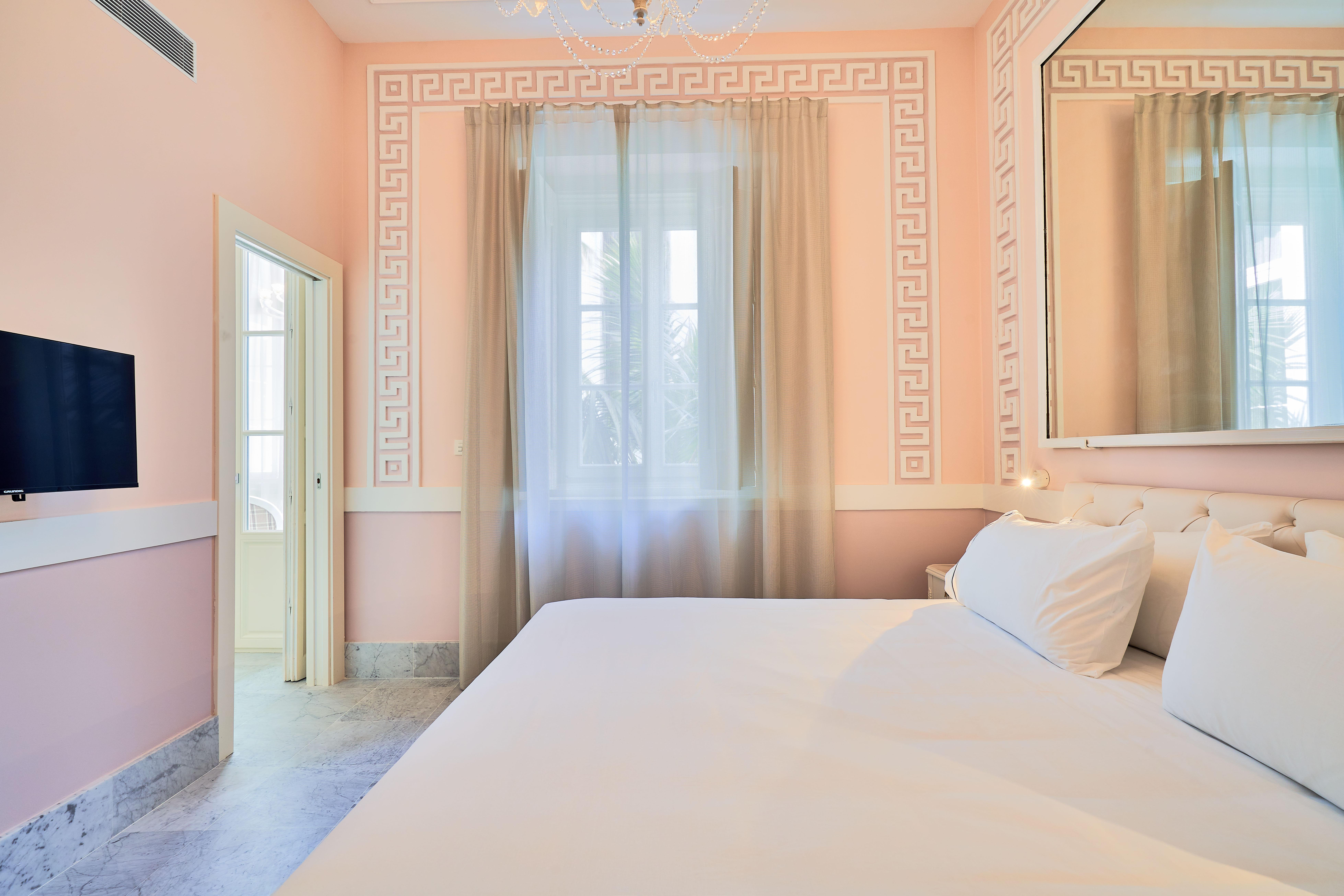Tandem Palacio Veedor De Galeras Suites Cadiz Exterior photo